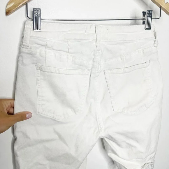 FREE PEOPLE Avery DENIM BERMUDA SHORT white cotton blend womens size 26 - Picture 7 of 10